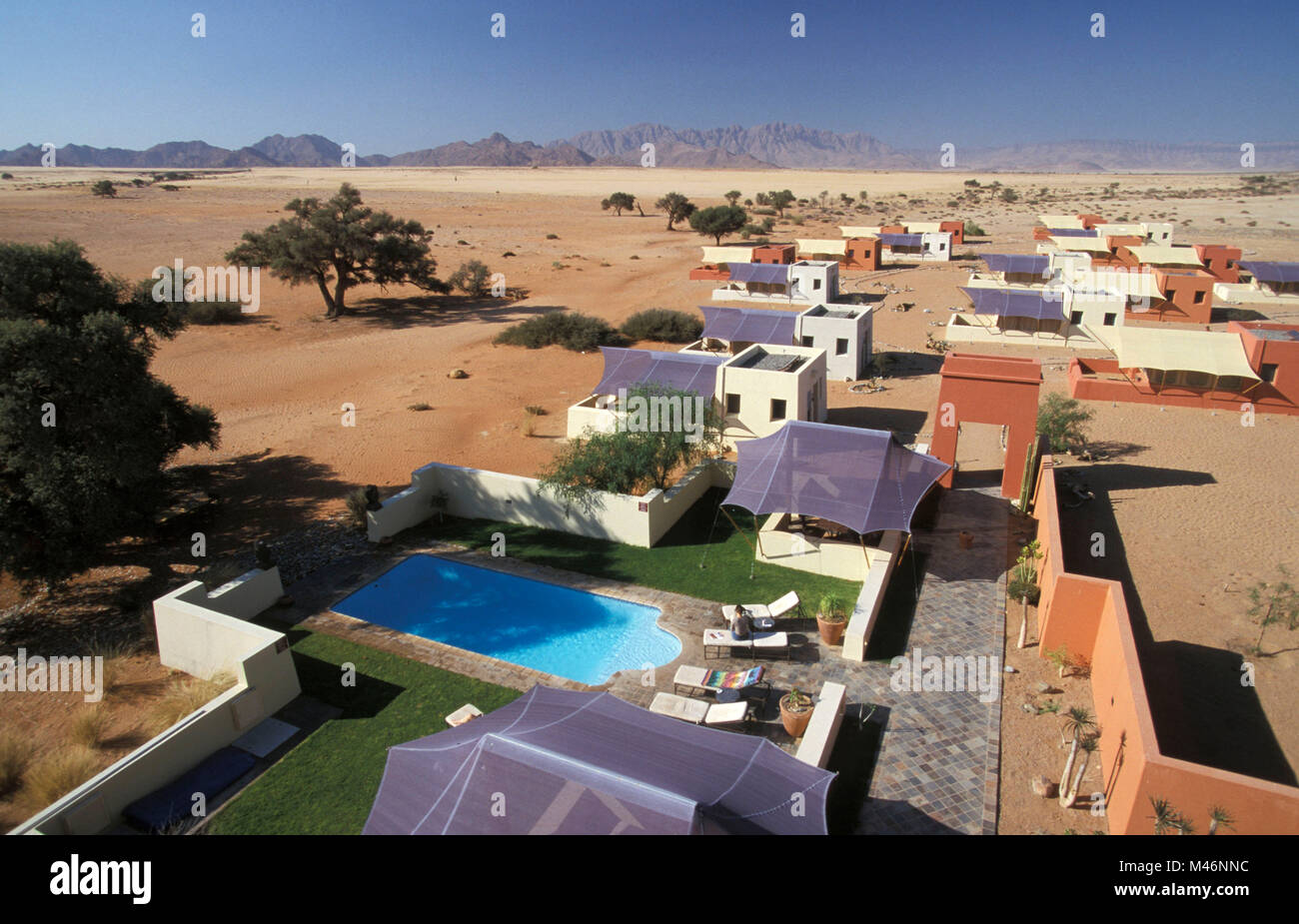 Namibia. Namib Wüste. Sesriem, in der Nähe von Sossusvlei. Sossusvlei Karos Lodge. Stockfoto