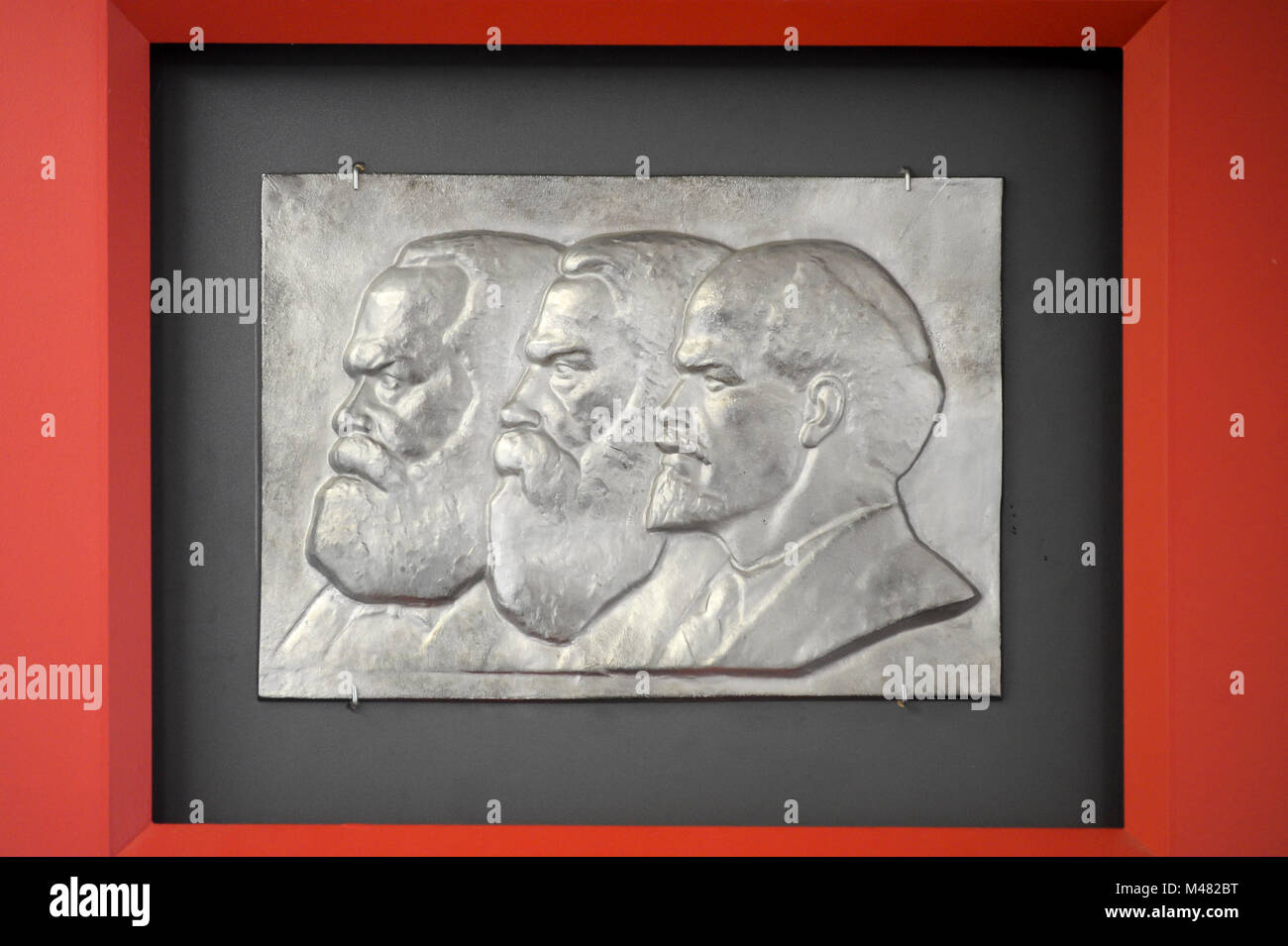 Vladimir lenin and karl marx Fotos und Bildmaterial in hoher