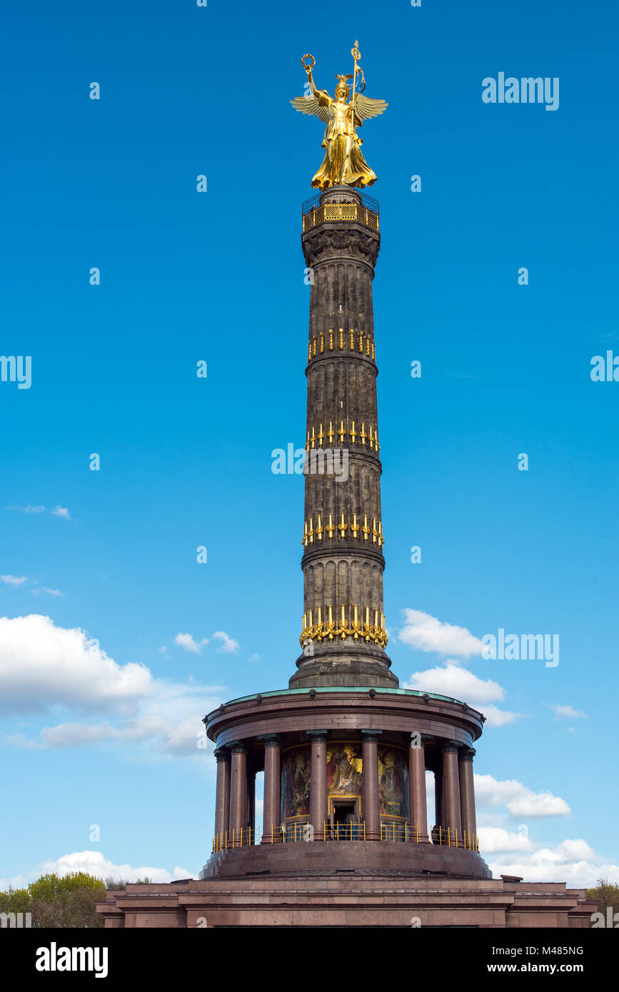 Die Statue des Sieges im Tiergarten in Berlin Stockfoto