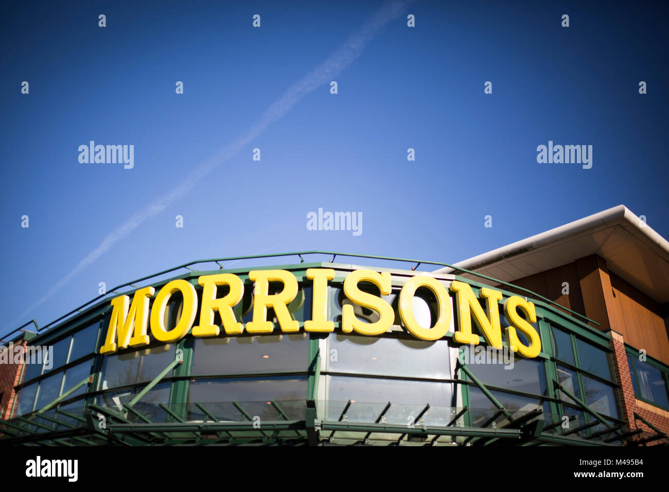 Die Außenseite des Morrisons Supermarkt, Whitefield, Manchester Stockfoto