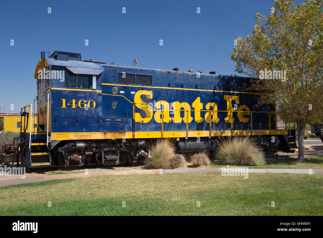 Pensionierte Santa Fe switcher Lokomotive SFRD 1460 am westlichen Nordamerika Railroad Museum, Barstow, Kalifornien, USA Stockfoto