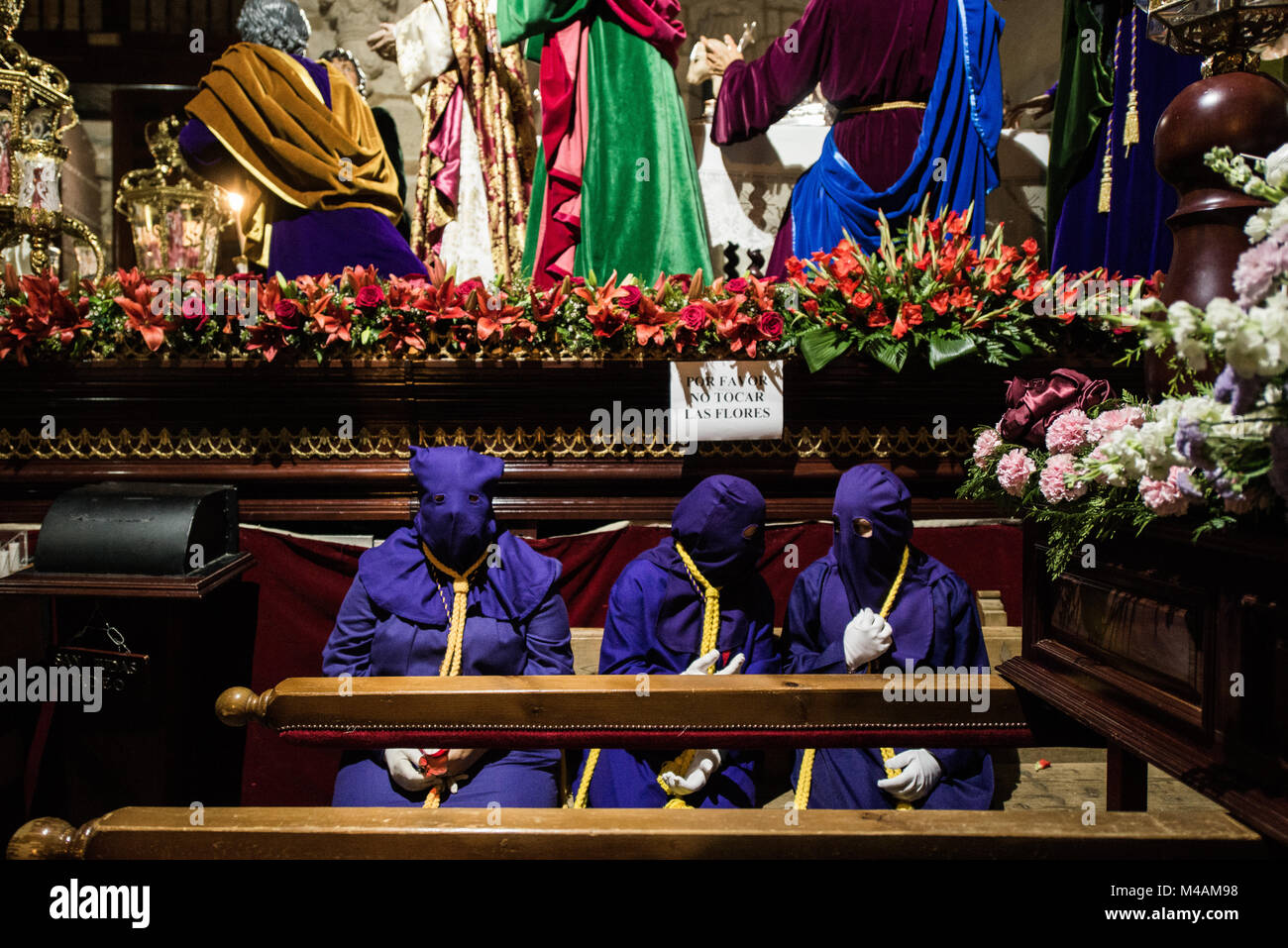 Die päpstlichen und königlichen Bruderschaft Unseres Herrn Jesus von Nazareth und der Muttergottes der Barmherzigkeit in Cáceres. Stockfoto