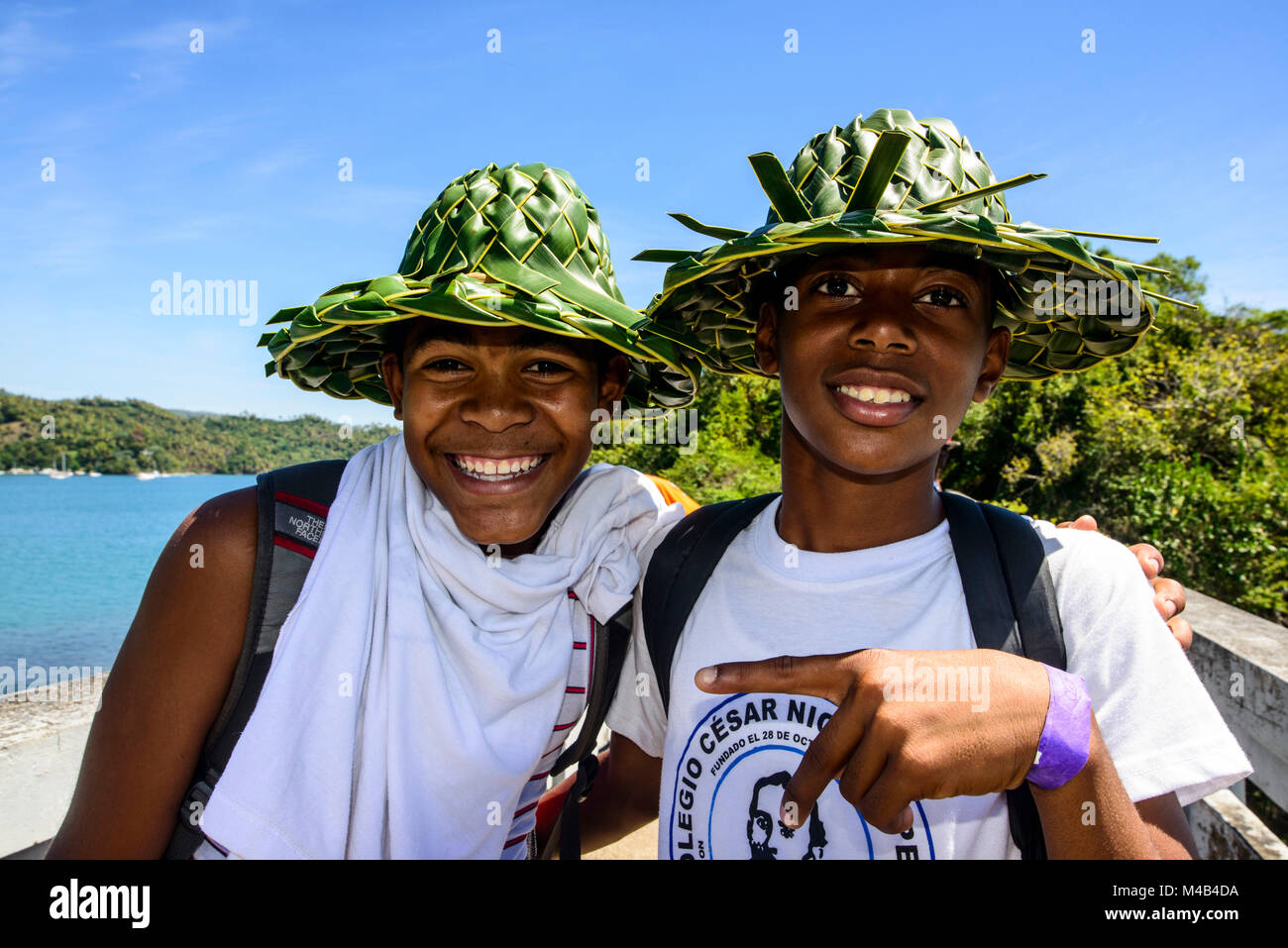 Freundliche junge Boys, Santa Barbara de Samana, Halbinsel Samana, Dominikanische Republik Stockfoto
