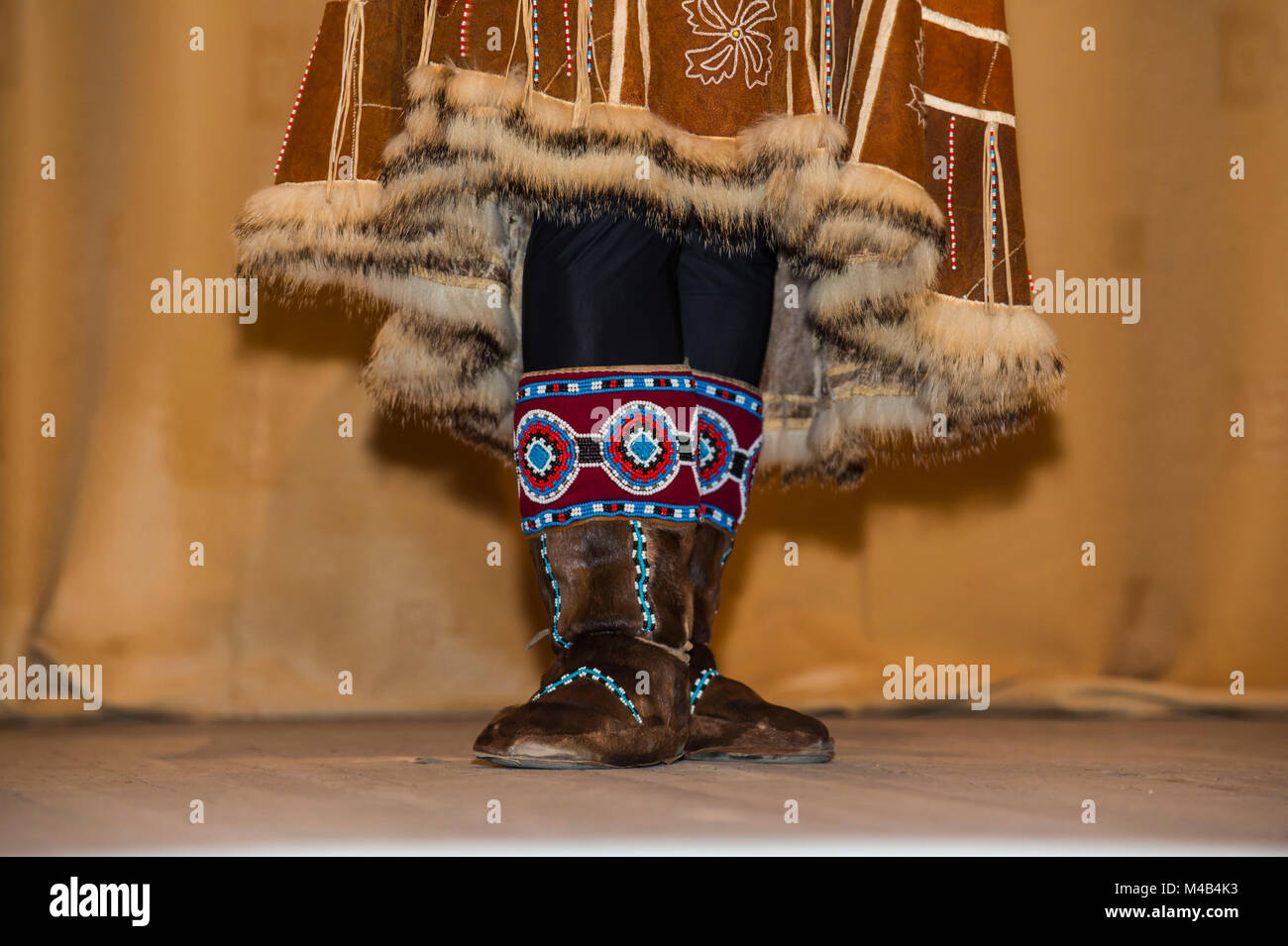 - Korjaken die Ureinwohner von Kamtschatka an einem Tanz Performance in Esso, Russland Stockfoto