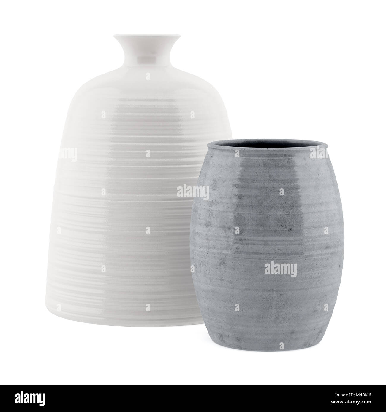 zwei Keramikvasen, isoliert auf weißem Hintergrund Stockfoto