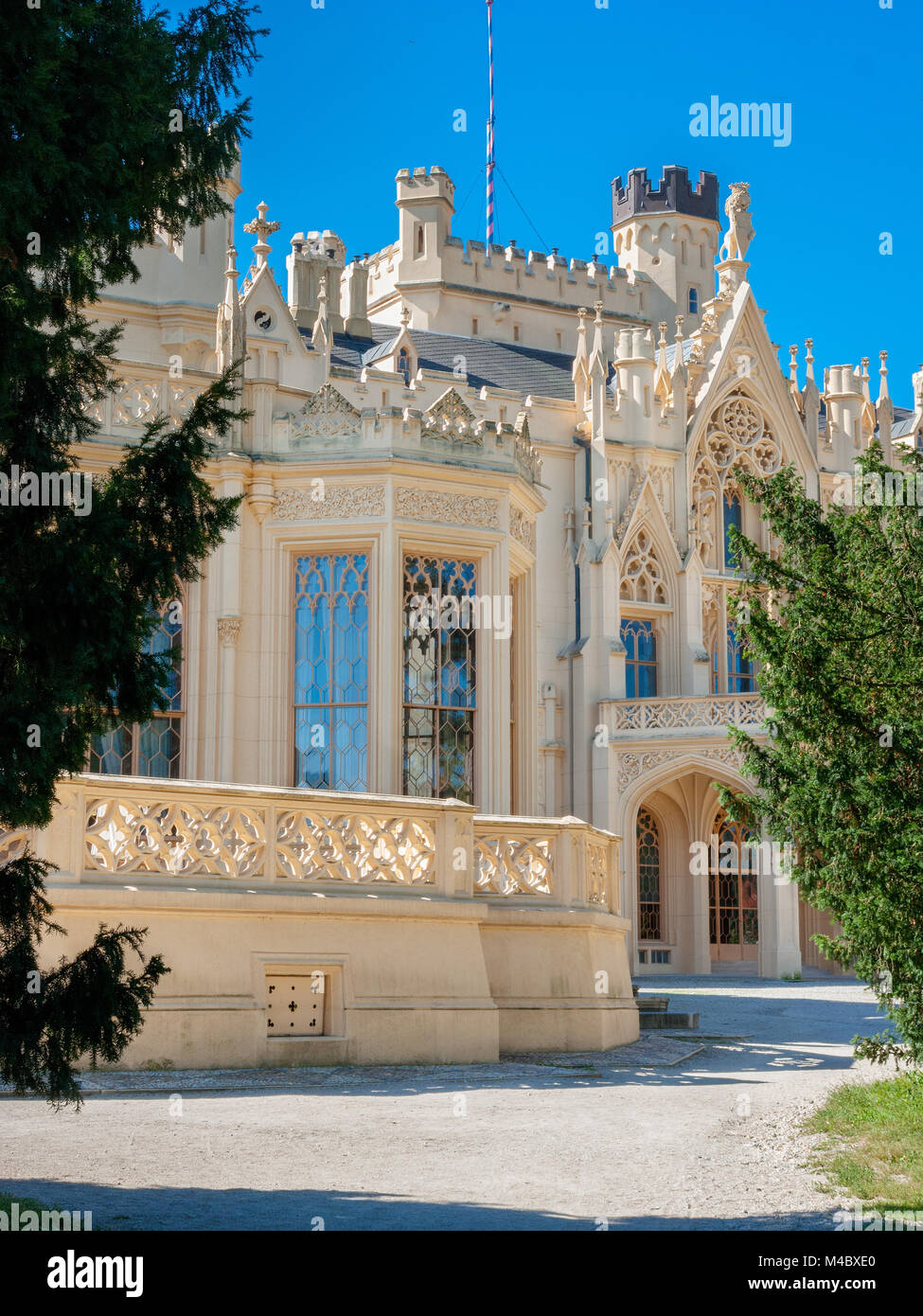 Lednice Palace, dem ehemaligen Liechtenstein Sommerresidenz, Lednice-Valtice Areal, Südmähren, Tschechische Republik, Europa Stockfoto