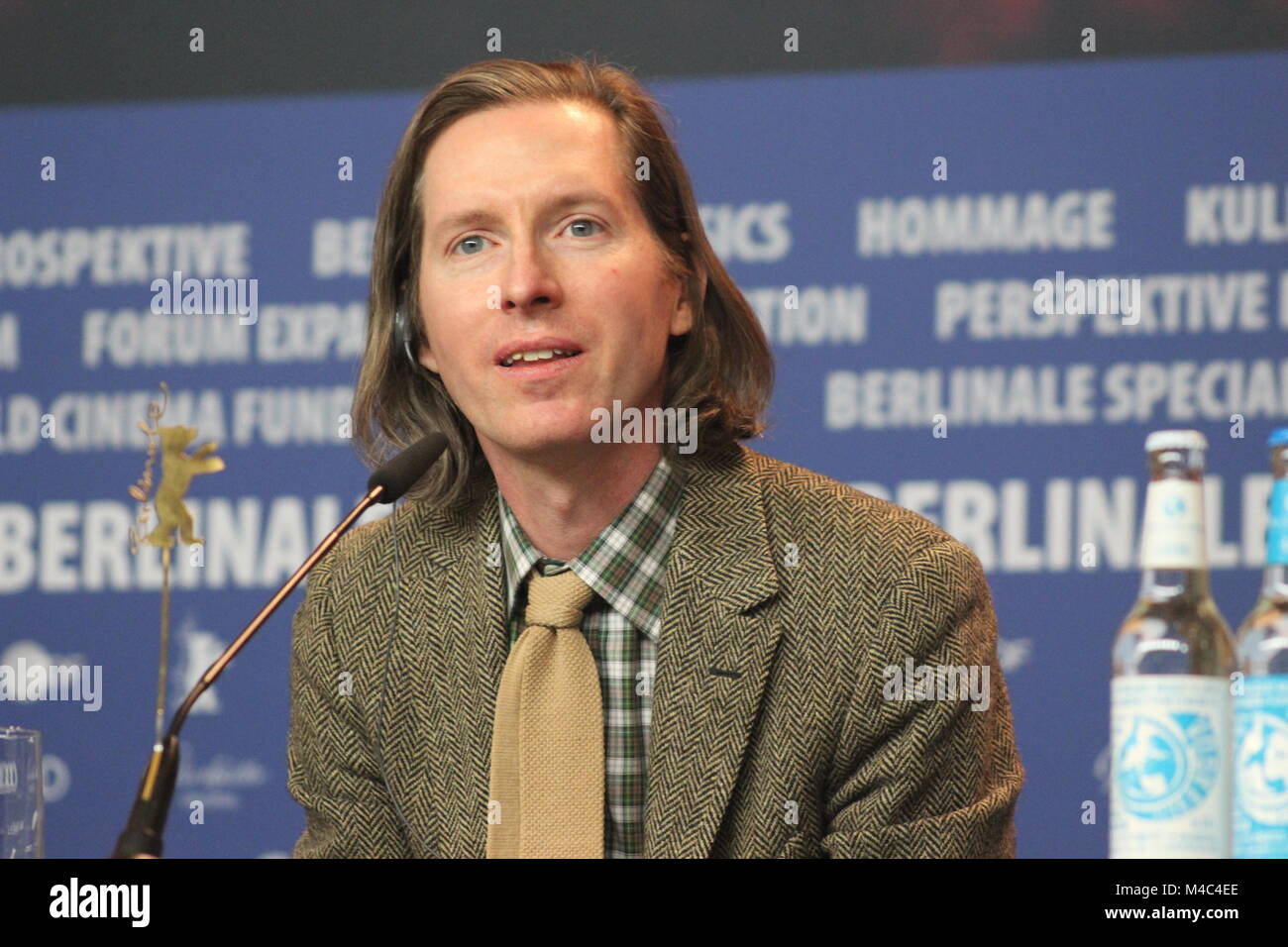 Berlin, Deutschland. 15 Feb, 2018. Pressekonferenz im Grand Hyatt Hotel in Berlin/Deutschland für "Isle of Dogs" (Film) durch die 68. Berlinale (International Film Festival). Mit: Wes Anderson, Tilda Swinton, Bryan Cranston, Koyu Rankin, Liev Schreiber, Greta Gerwig, Bill Murray, Jeff Goldblum, Bob Balaban, Courtney B. Vance, Kunichi Nomura, Wo: Berlin/Deutschland, Wann: 15. Februar 2018. Credit: Tahsin Ogan/Alamy leben Nachrichten Stockfoto