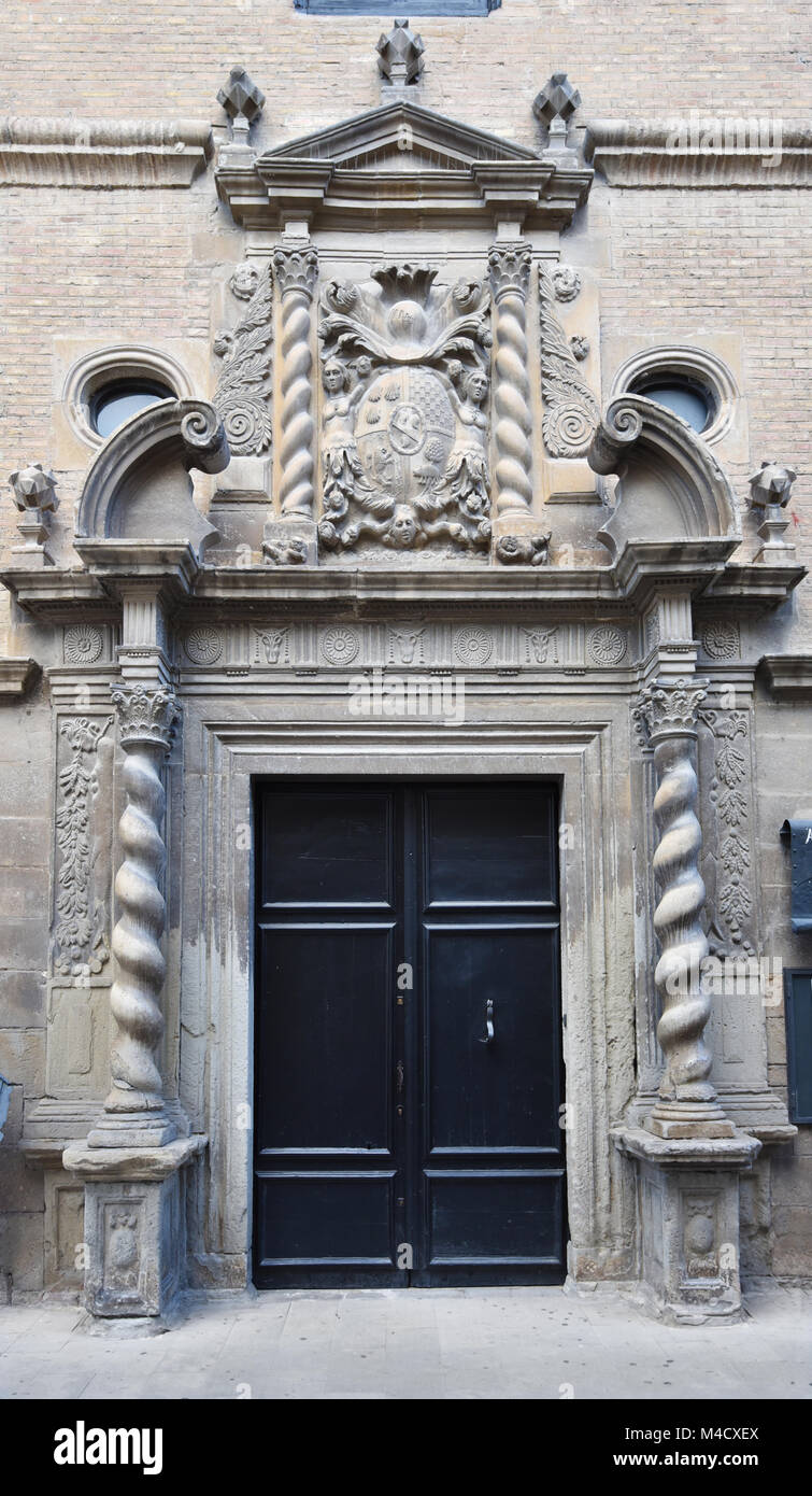 Die reich verzierten Eingang der alten barocken Palast in Sangüesa Stockfoto