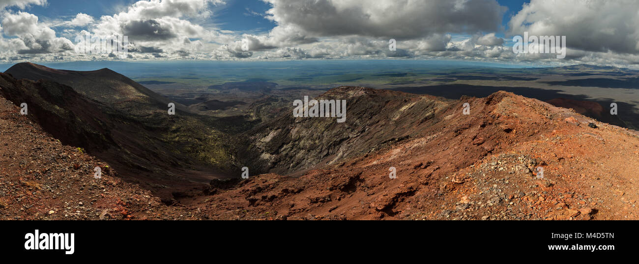 Panorama Norden Durchbruch große Tolbachik Riss Eruption 1975 Stockfoto