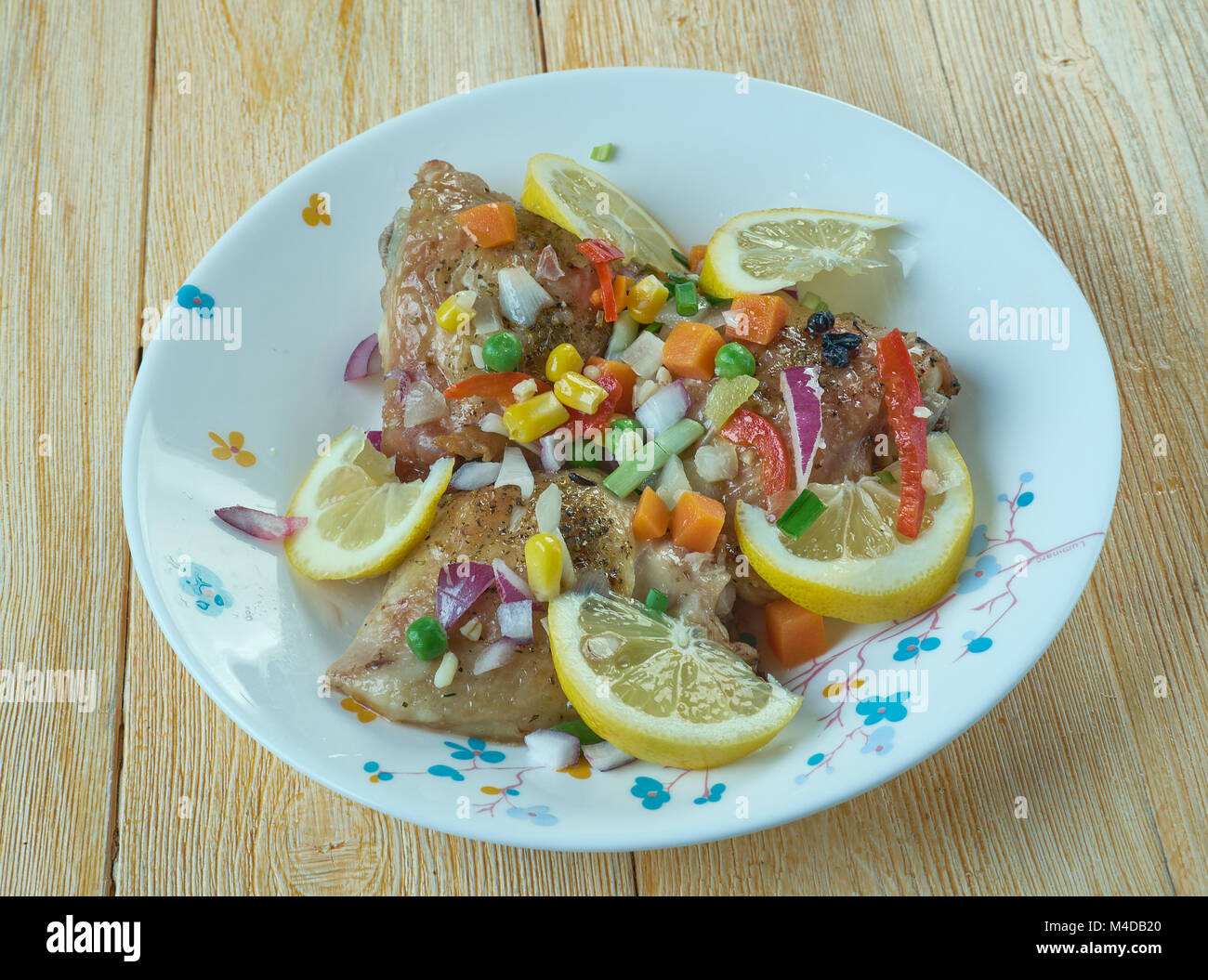 Slow cooker marrakesch huhn eintopf -Fotos und -Bildmaterial in hoher ...