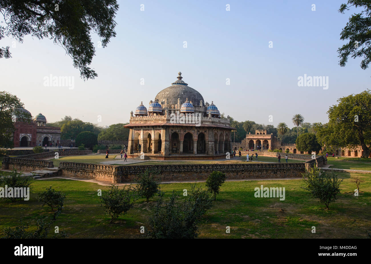 Von Isa Khan Grab an Grab Komplex der Mughal Kaiser Humayum, Delhi, Indien Stockfoto