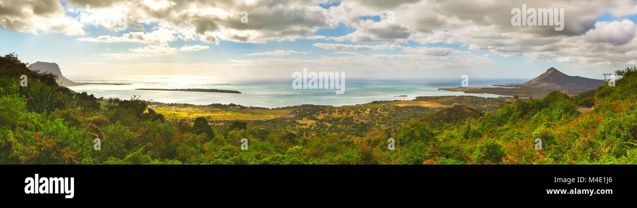 Blick vom Aussichtspunkt. Mauritius. Panorama Stockfoto