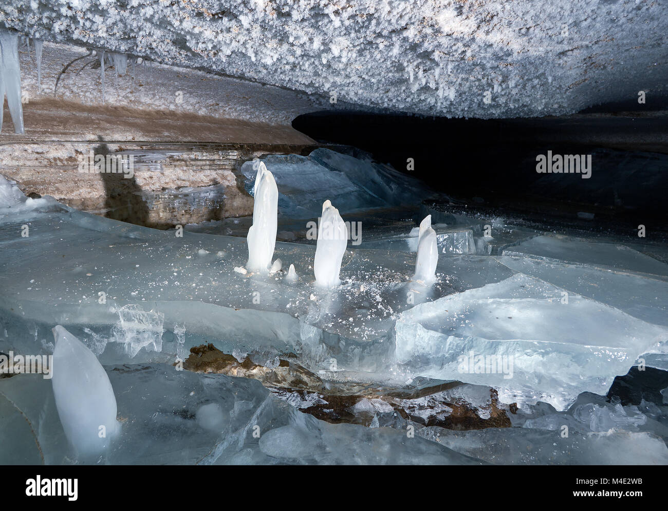 Eis-Stalaktiten Stockfoto