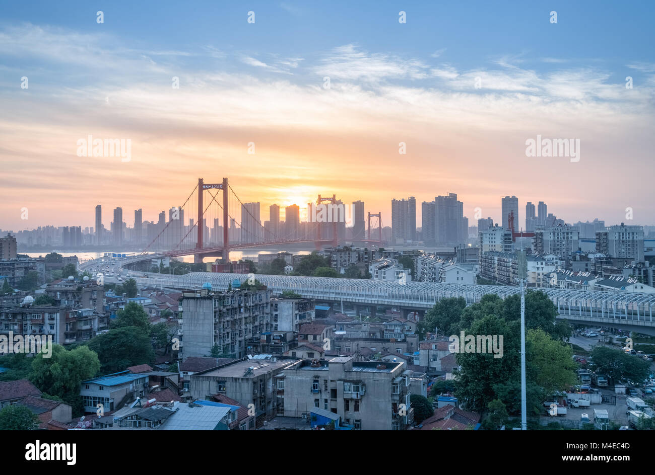 Wuhan Brücke Stadtbild Stockfoto