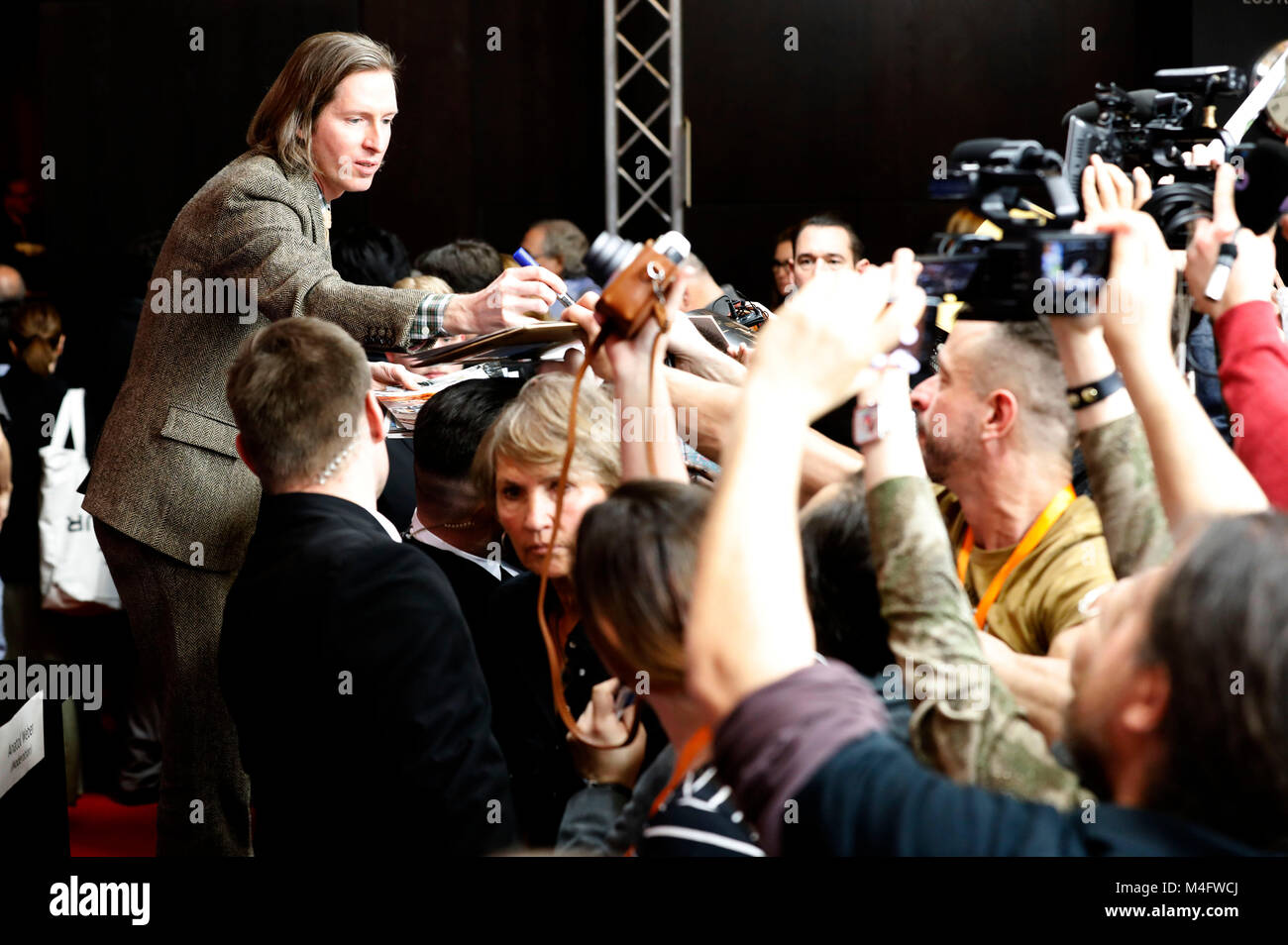 Wes Anderson während der "Isle of Dogs" Pressekonferenz auf der 68. Internationalen Filmfestspiele Berlin/Berlinale 2018 im Hotel Grand Hyatt am 15. Februar in Berlin, Deutschland. Stockfoto