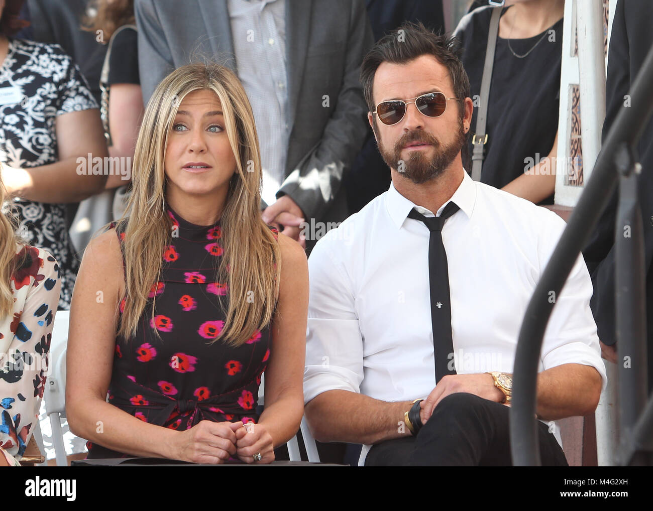 Foto *** *** *** Justin und Jennifer nennen es nach zweieinhalb Jahren Ehe *** LOS ANGELES, Ca - 26. Juli: Jennifer Aniston und Justin Theroux an der Zeremonie zu Ehren Jason Bateman mit den 2.616 th Stern auf dem Hollywood Walk of Fame in Los Angeles, Kalifornien am 26. Juli 2017 beendet. Credit: Faye Sadou/MediaPunch Stockfoto