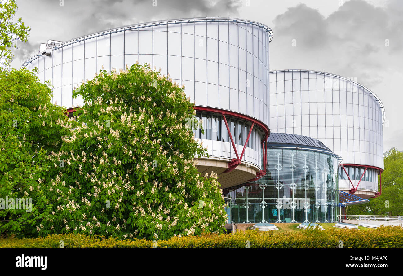 Blick auf das Gebäude des Europäischen Gerichtshofs für Menschenrechte Stockfoto