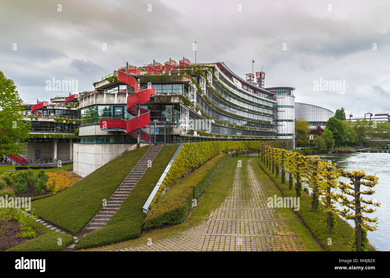 Blick auf das Gebäude des Europäischen Gerichtshofs für Menschenrechte Stockfoto