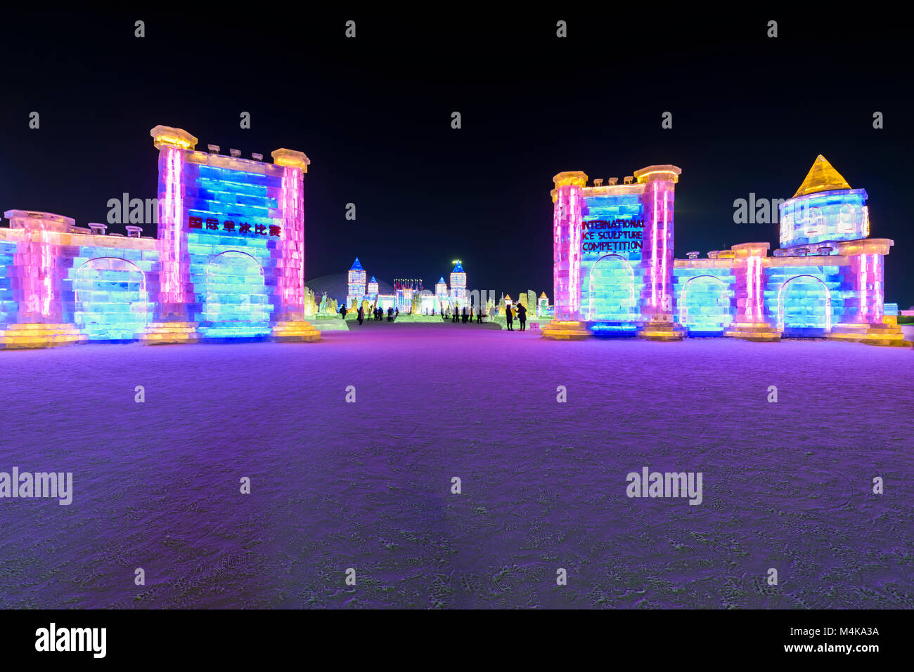 Harbin, Heilongjiang China ist Host zu Weltruf Eisskulptur Festival, das jedes Jahr im Winter gehalten wird. Stockfoto