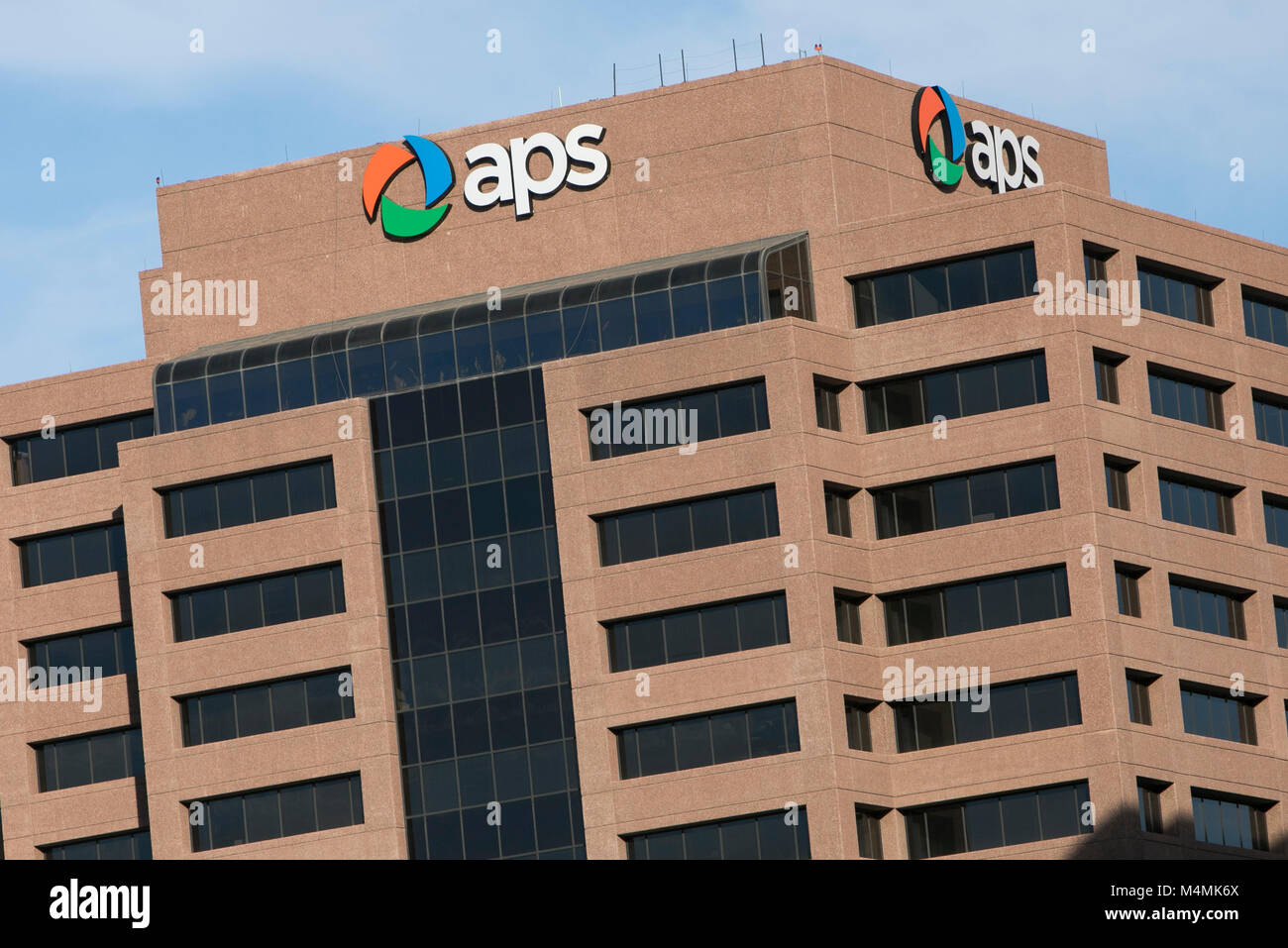 Ein logo Zeichen außerhalb des Hauptsitzes der Arizona Public Service (APS) in Phoenix, Arizona, am 30. Januar 2018. Stockfoto