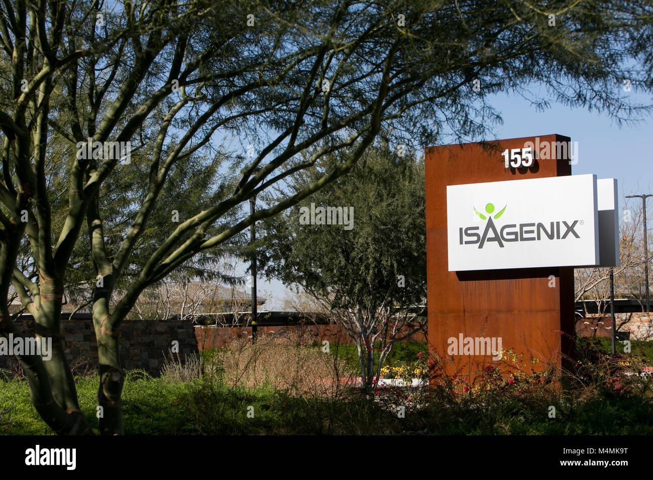 Ein logo Zeichen außerhalb des Hauptsitzes der Isagenix Internationale in Gilbert, Arizona, am 3. Februar 2018. Stockfoto