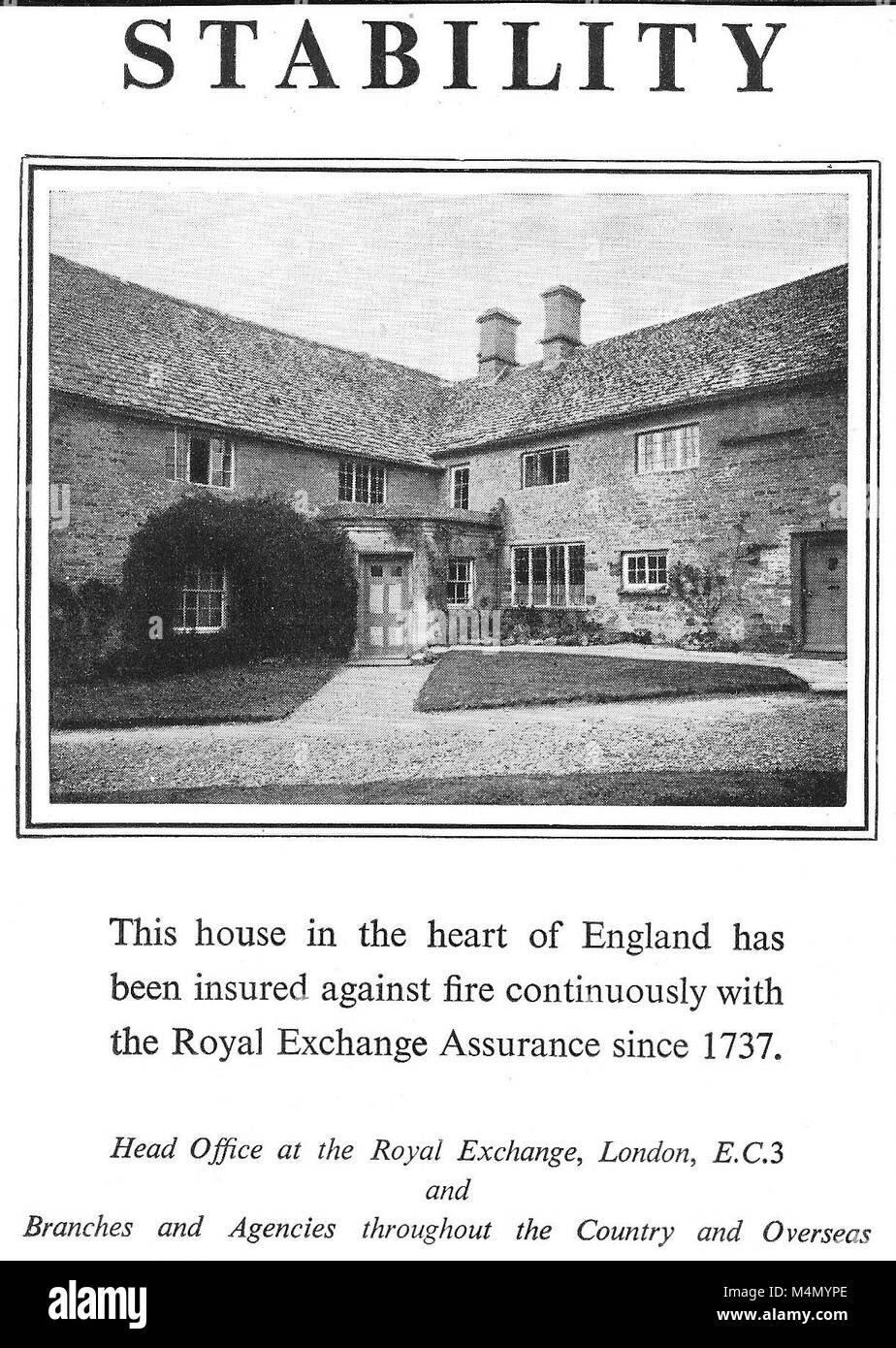 Stabilität Royal Exchange versicherung Werbung, Werbung in Country Life Magazine UK 1951 Stockfoto