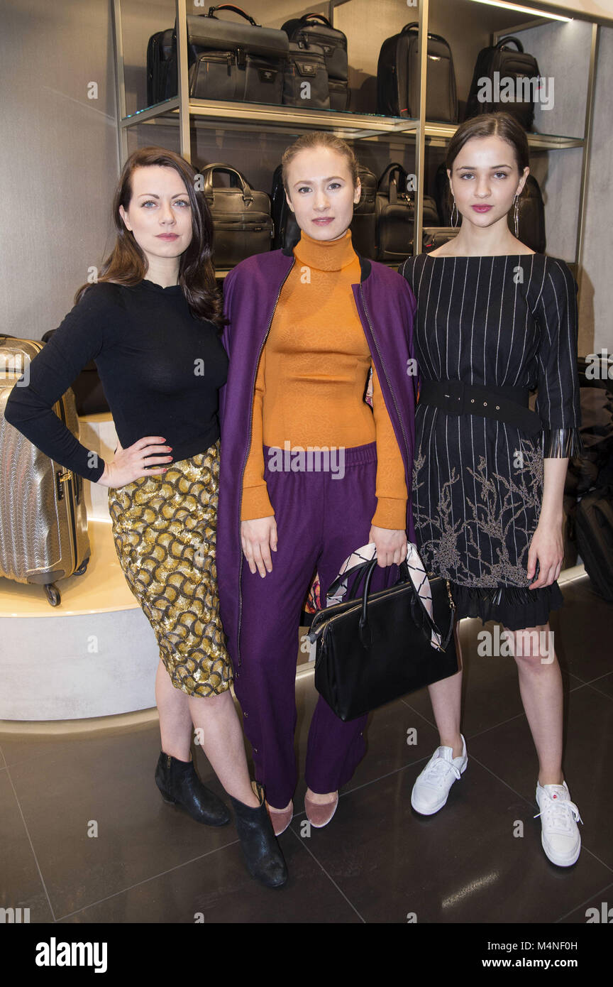 Berlin, Deutschland. 16 Feb, 2018. Alice Dwyer, Alina Levshin und Lisa Vicari beim Samsonite & Kilian Kerner Kater-Imbiss auf der Berlinale 2018/68. Internationalen Filmfestspiele Berlin. Berlin, 16.02.2018 | Verwendung der weltweiten Kredit: dpa/Alamy leben Nachrichten Stockfoto