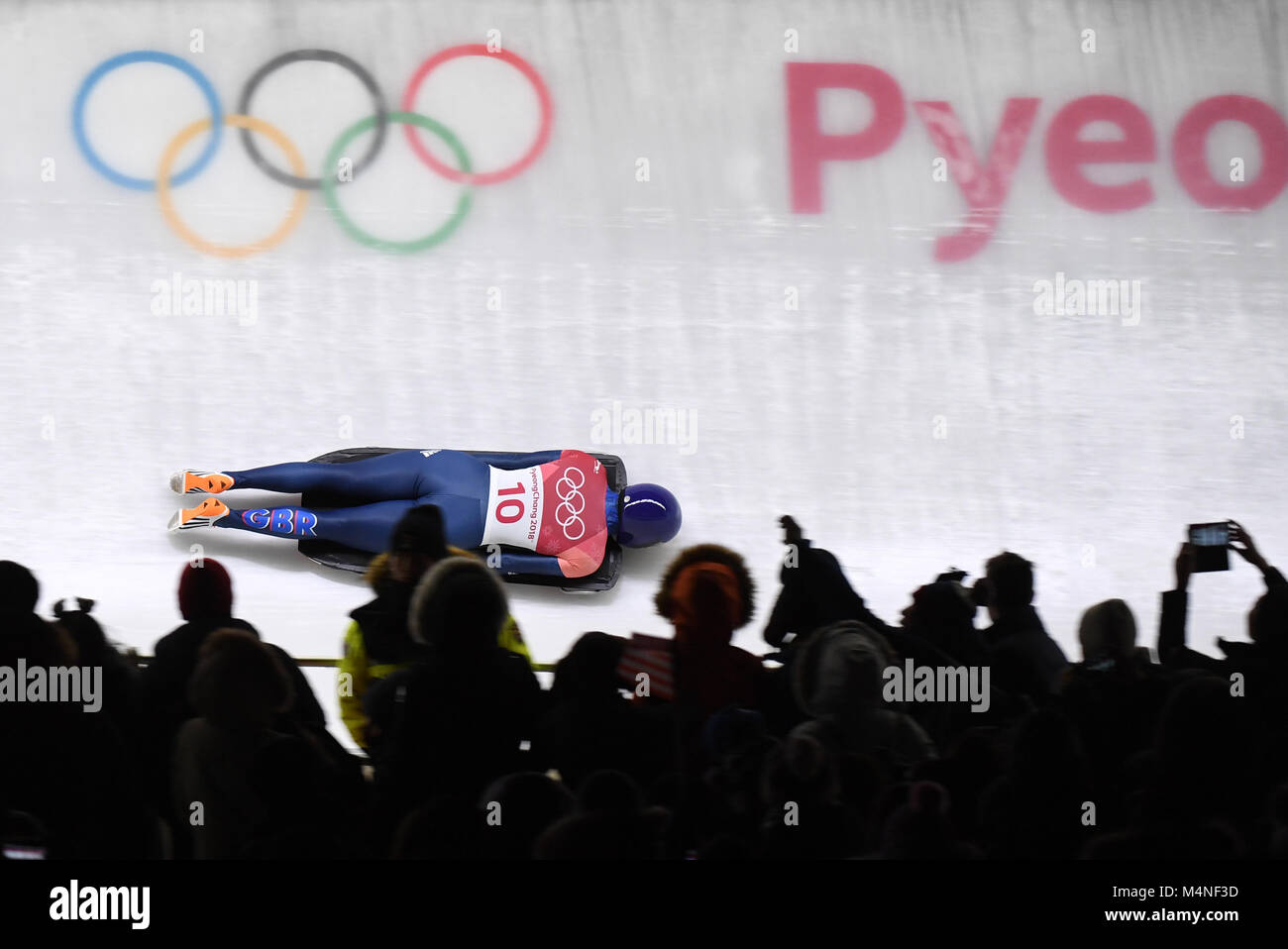 Pyeongchang, Südkorea. 17 Feb, 2018. Laura Deas aus Großbritannien rutschen die Spur während der Frauen Skelett Ereignis in der alpensia Sliding Center in Pyeongchang, Südkorea, 17. Februar 2018. Quelle: Tobias Hase/dpa/Alamy leben Nachrichten Stockfoto