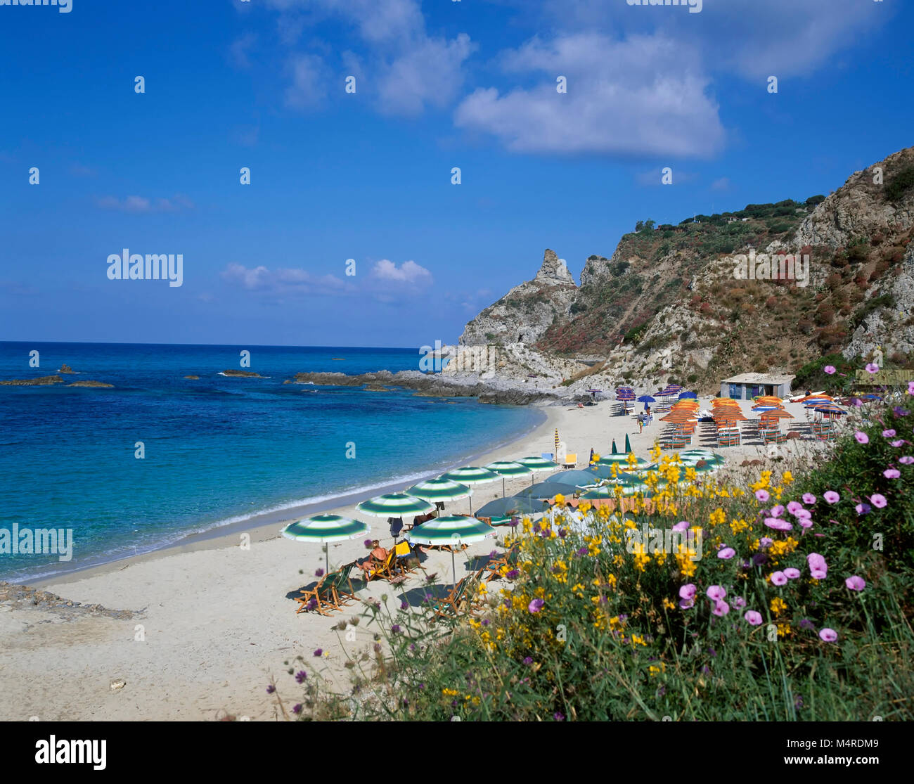 grotticelle-strand-am-capo-vaticanico-kalabrien-italien