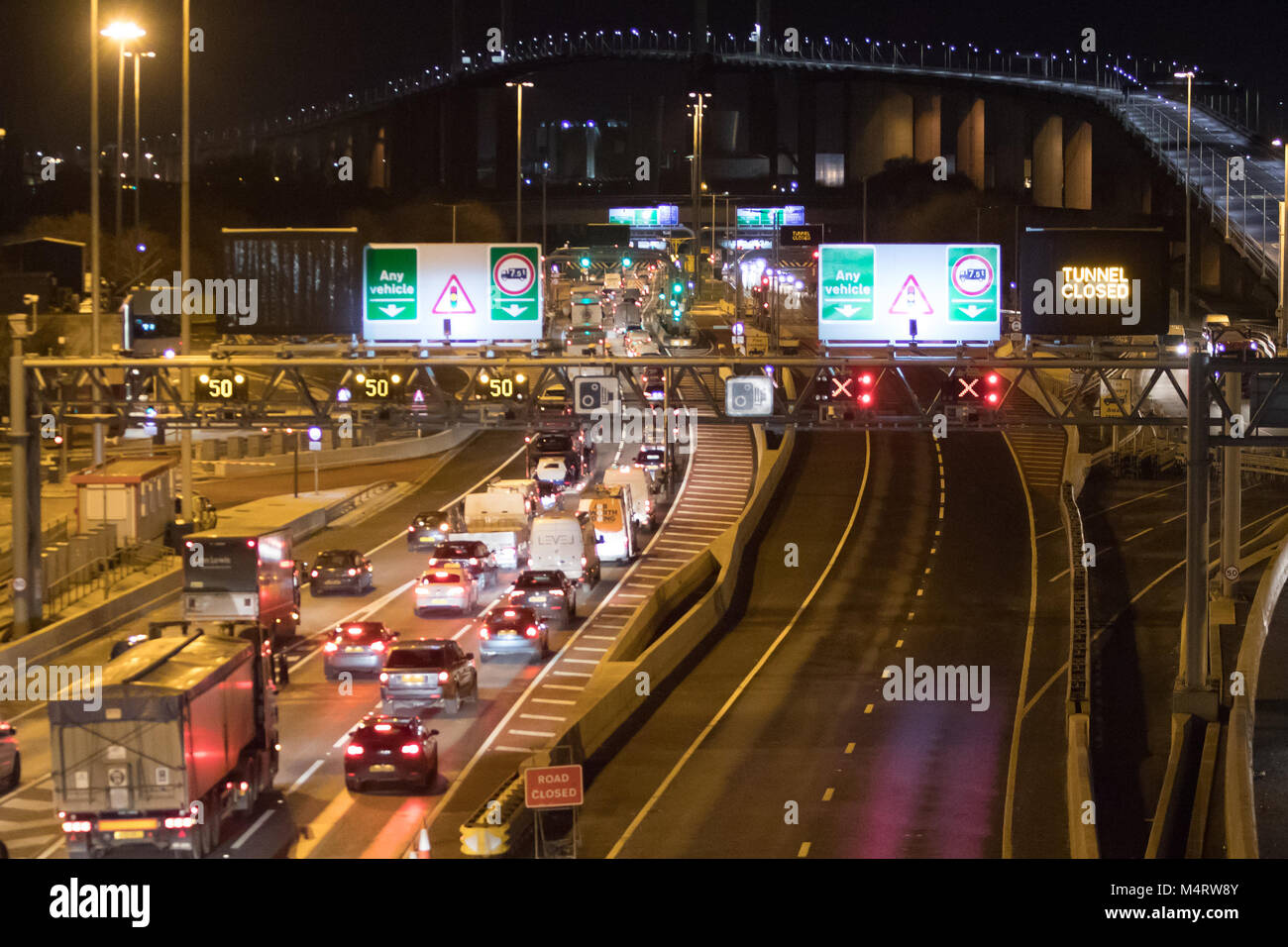 Die dartford River Crossing ist heute durch starke Winde