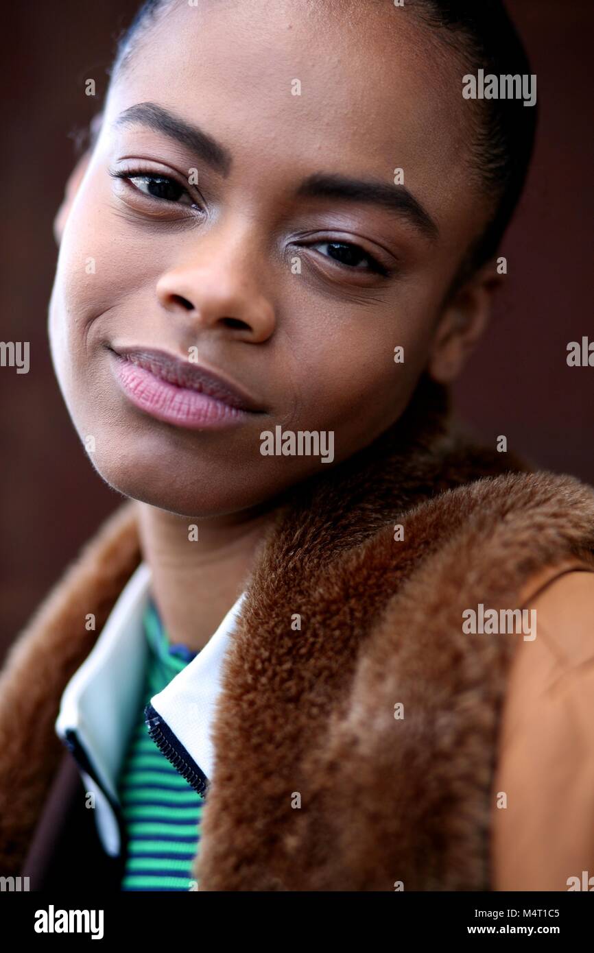 London, UK Aaliyah Hydes, kommende Modell nimmt an Londoner Fashion Week Toga Modenschau Herbst-Winter 2018: London Feb 2018 Credit: sherion mullings/Alamy leben Nachrichten Stockfoto