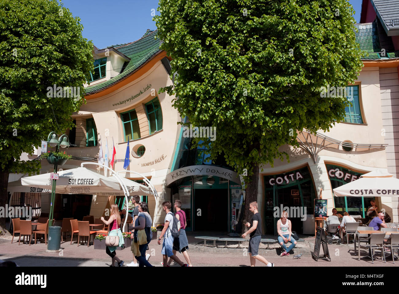 Krzywy Domek - Twisted, schiefe Haus in der Stadt Sopot, Polen, Europa Stockfoto