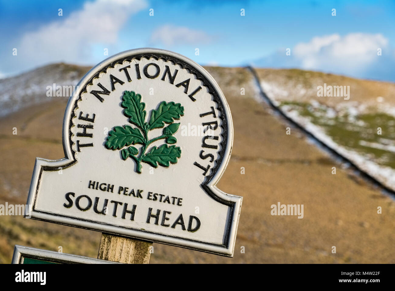 Der National Trust sign an South Head im Peak District National Park, auf die Pennine Reitweg Stockfoto