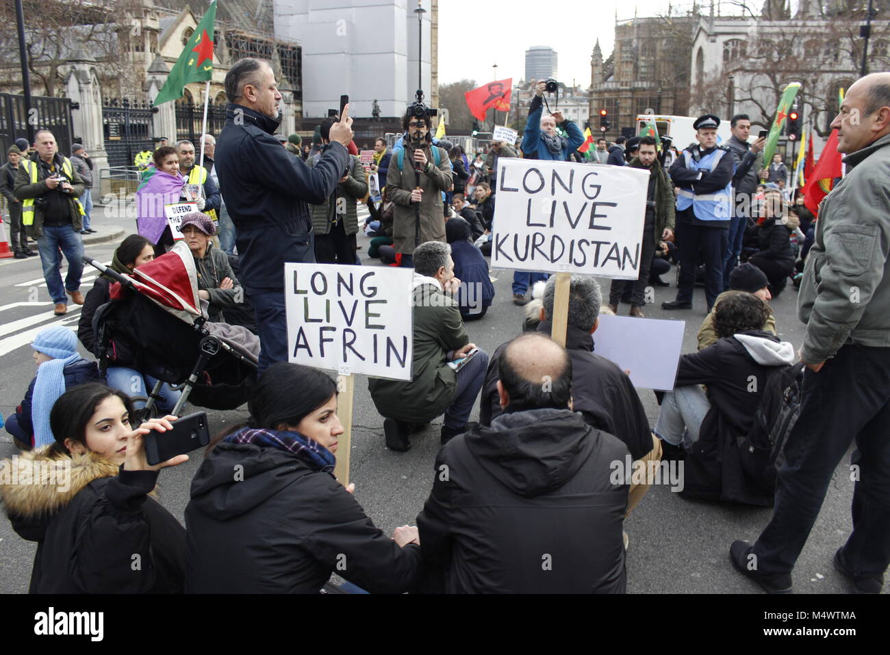 Freies Kurdistan März in London am 18/02/18 Quelle: Alex Cavendish/Alamy leben Nachrichten Stockfoto