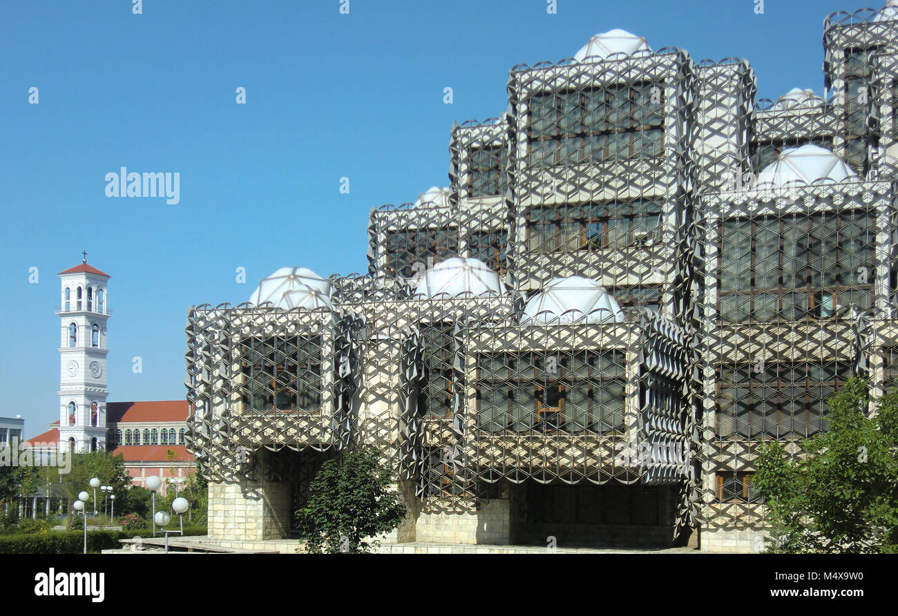 Die nationale Bibliothek von Kosovo in Pristina Stockfoto