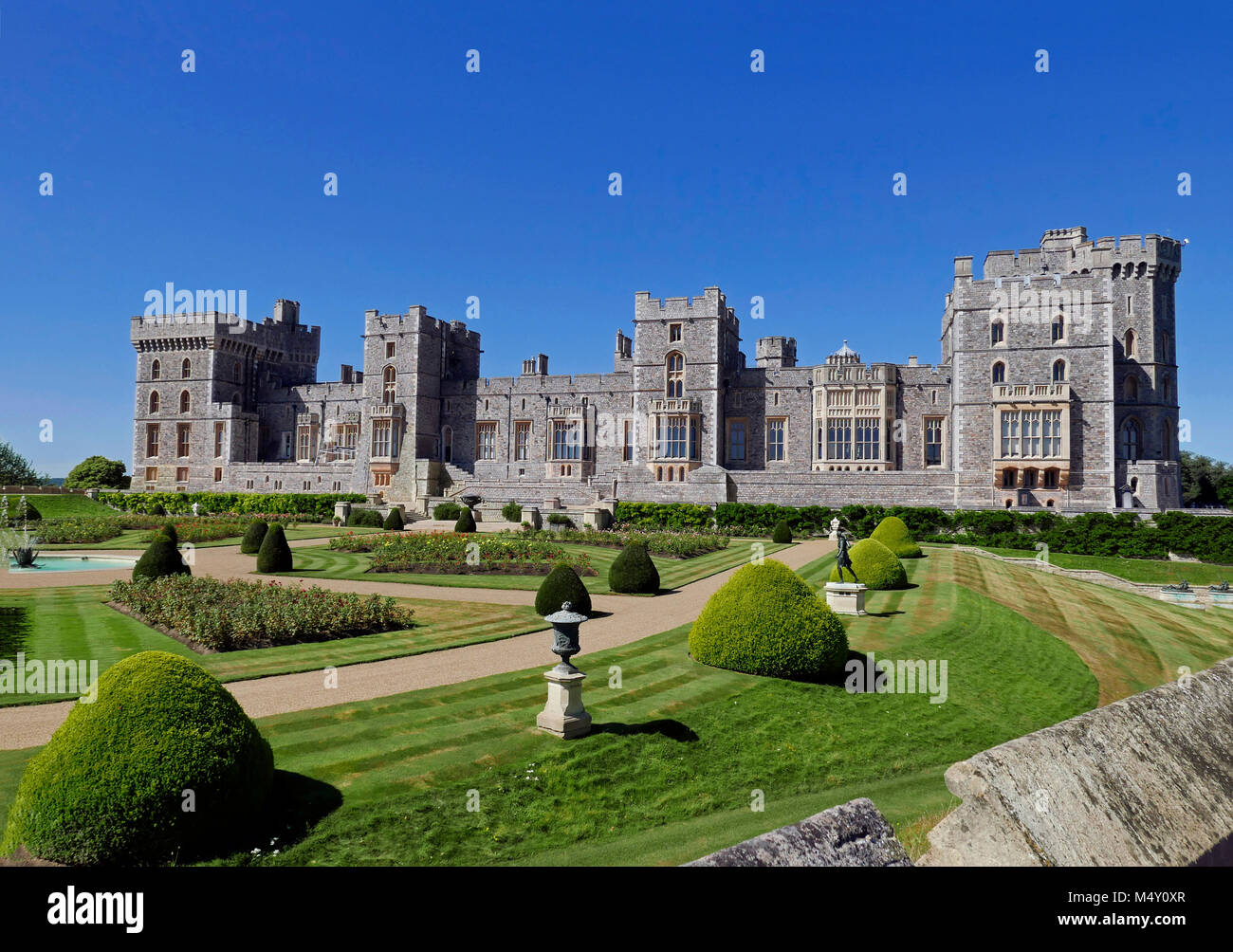 Windsor Castle - Sommer Blick von Osten Terrasse & Royal Apartments Stockfoto