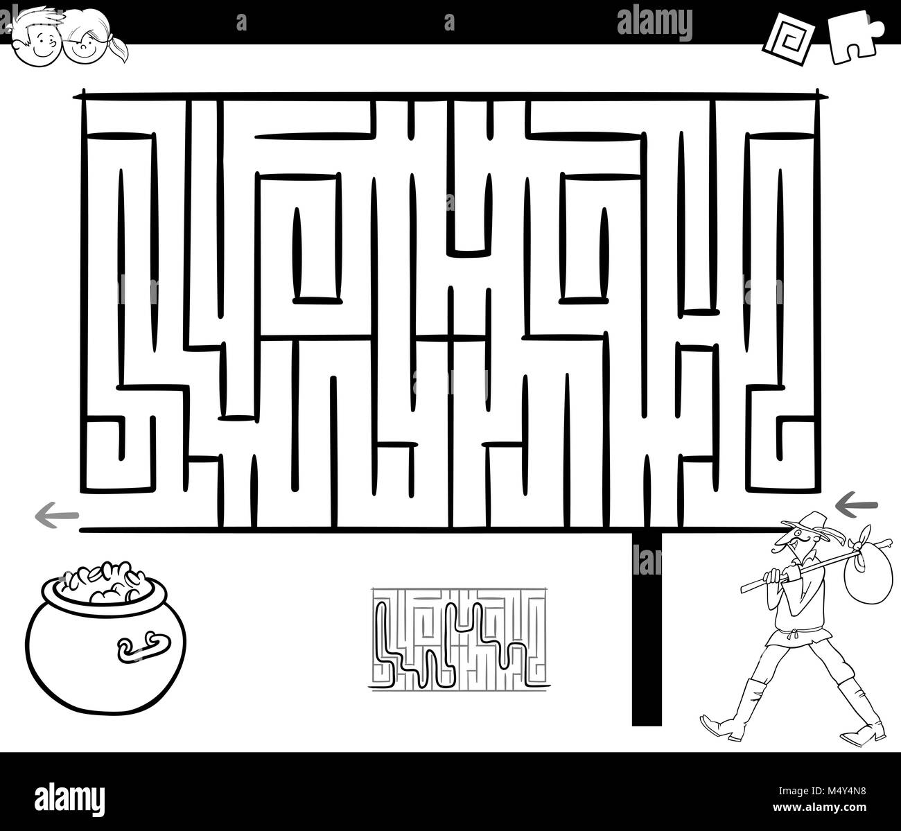 Labyrinth Aktivität Spiel mit Wanderer Stockfoto