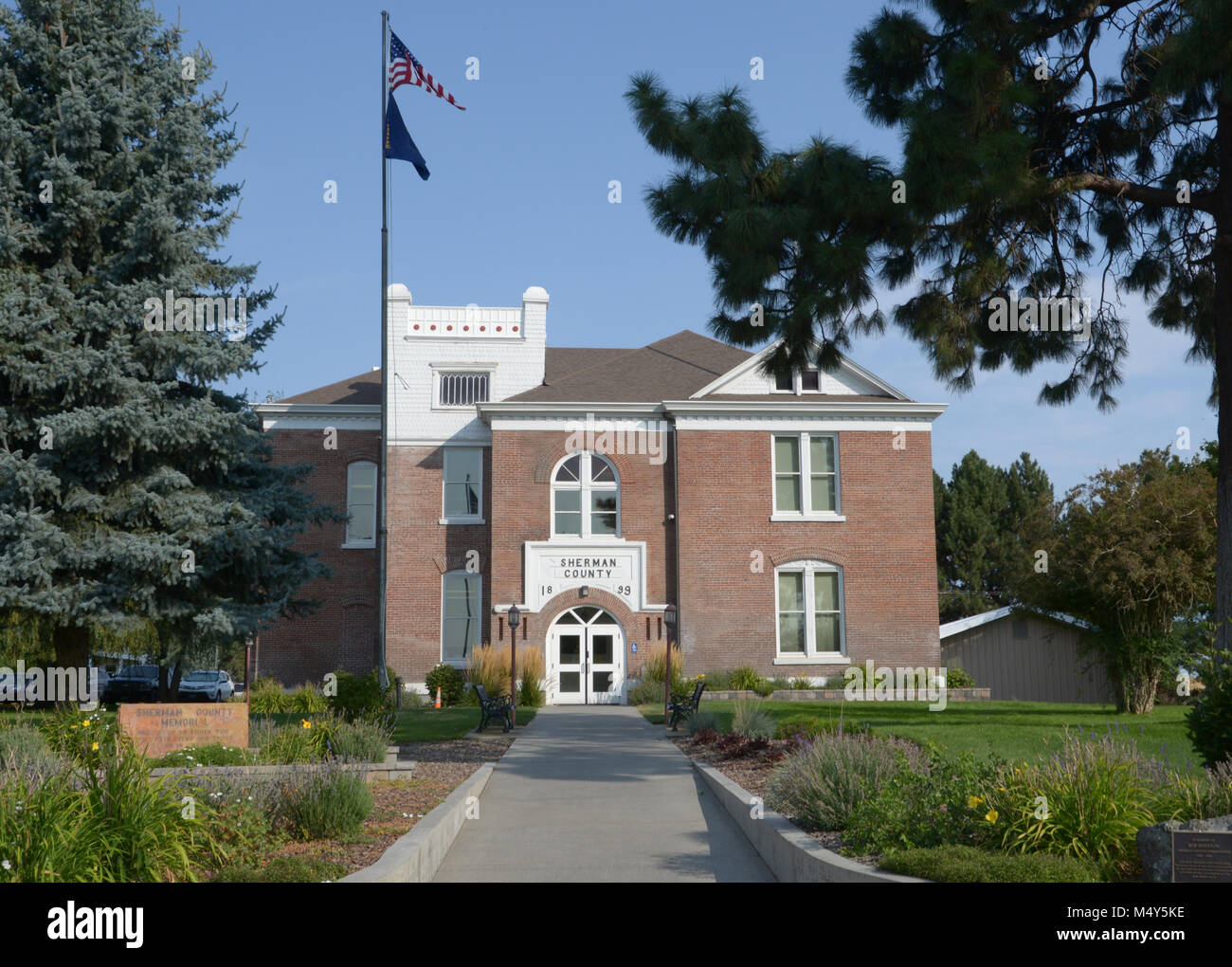 Historische Sherman County Courthouse in fossilen Oregon Stockfoto