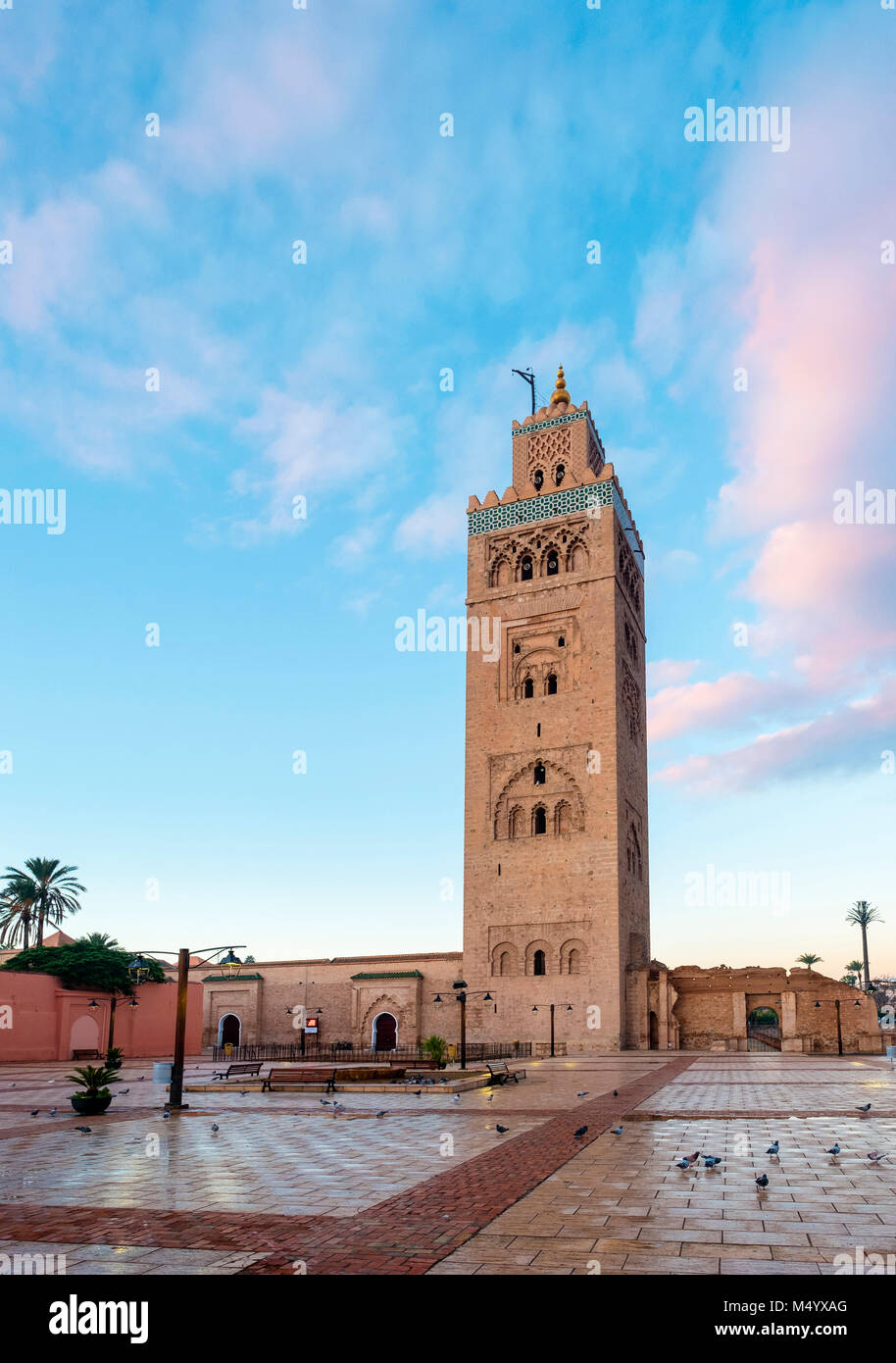 12. jahrhundert Koutoubia Moschee bei Sonnenuntergang, Marrakesch, Marokko Marrakesh-Safi Stockfoto