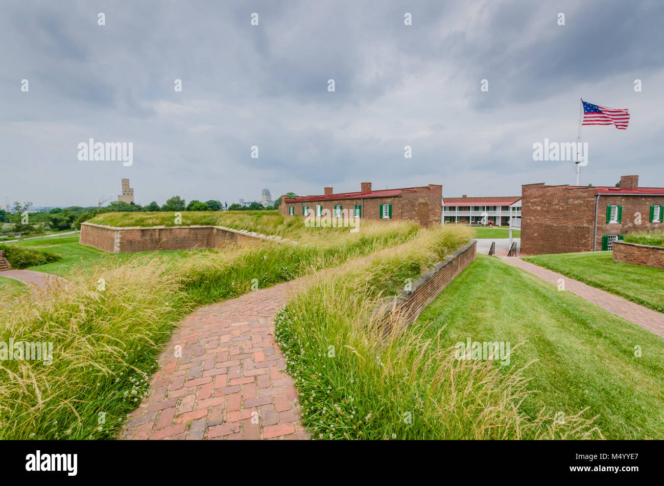 Fort McHenry, in Baltimore, Maryland, ist ein historischen amerikanischen Küsten sternförmige Fort am besten bekannt für seine Rolle in dem Krieg von 1812, wenn es erfolgreich Stockfoto