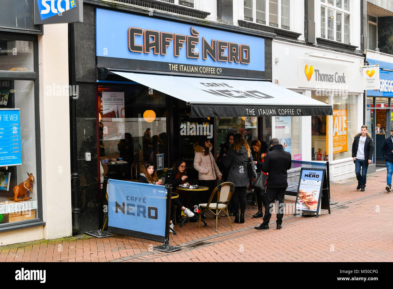 Bournemouth, Dorset, Großbritannien. 19. Februar 2018. Caffe Nero auf alten Christchurch Road, Bournemouth. Foto: Graham Jagd-/Alamy Leben Nachrichten. Stockfoto