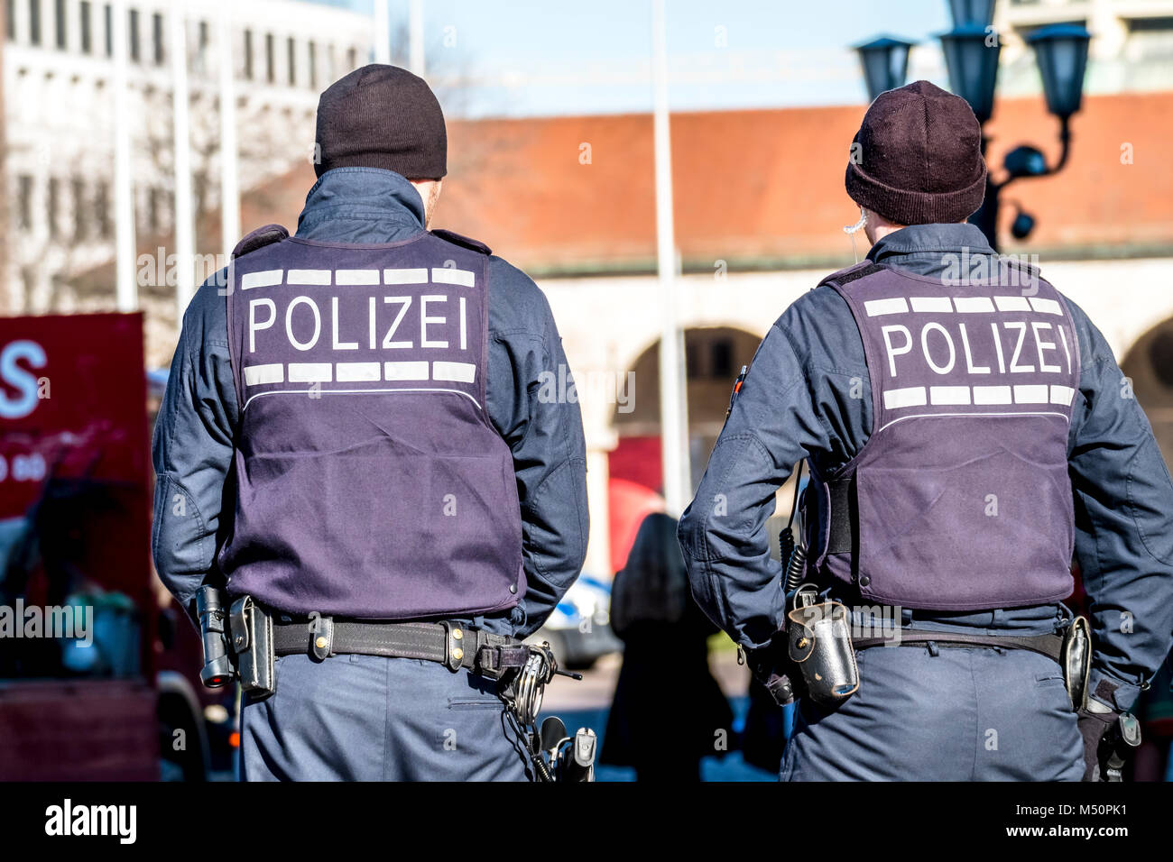 Bundespolizeioffizier Schutz der Stadt in Deutschland Stockfoto