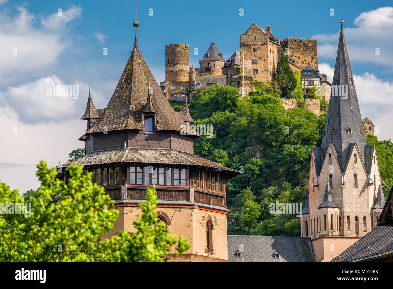 Schonburg Schloss am Rhein Valley in der Nähe von Oberwesel, Deutschland. Stockfoto