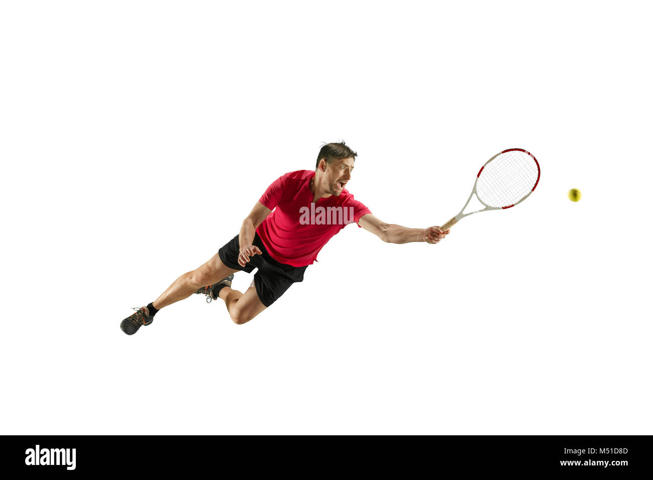 Ein kaukasischer Mann spielt Tennis Player auf weißem Hintergrund Stockfoto