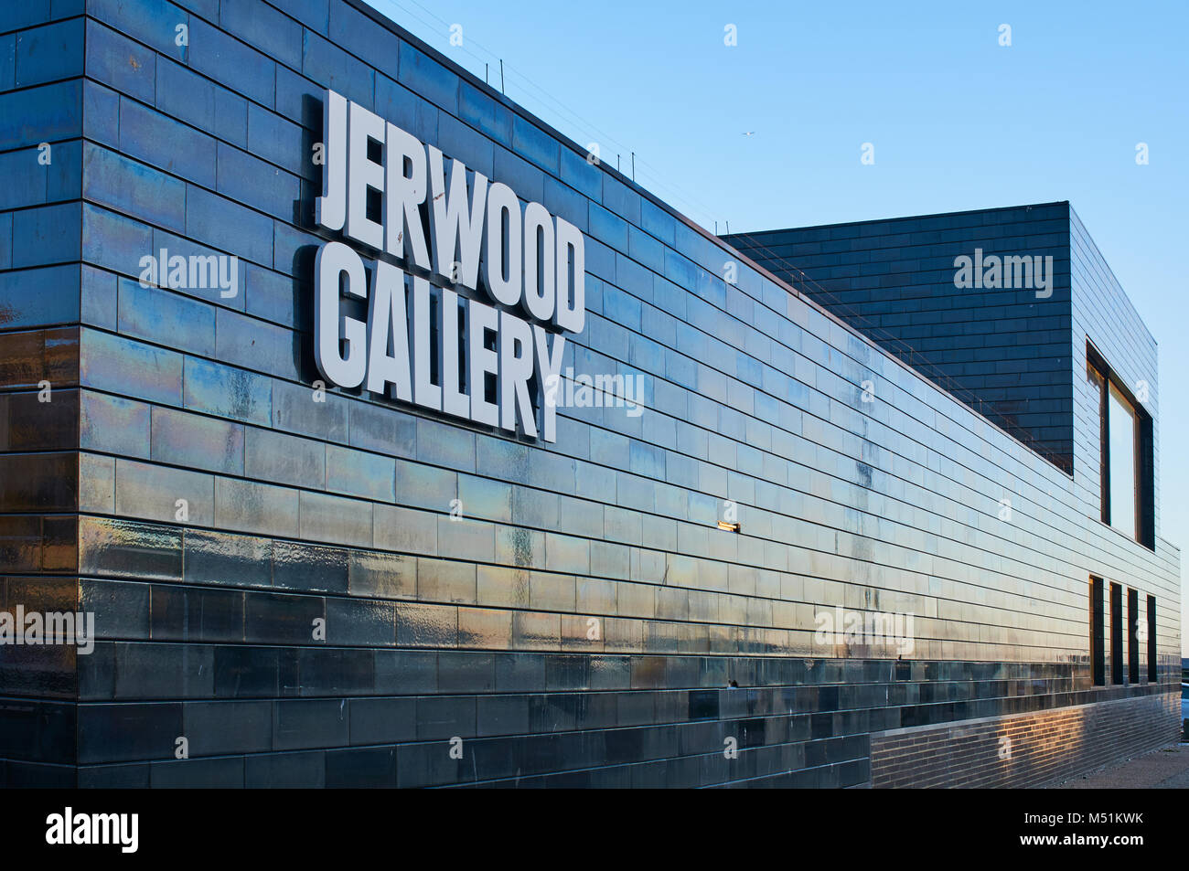 Die neue Jerwood Galerie zeitgenössischer Kunst Raum auf dem Stade bei Hastings, East Sussex, Großbritannien Stockfoto