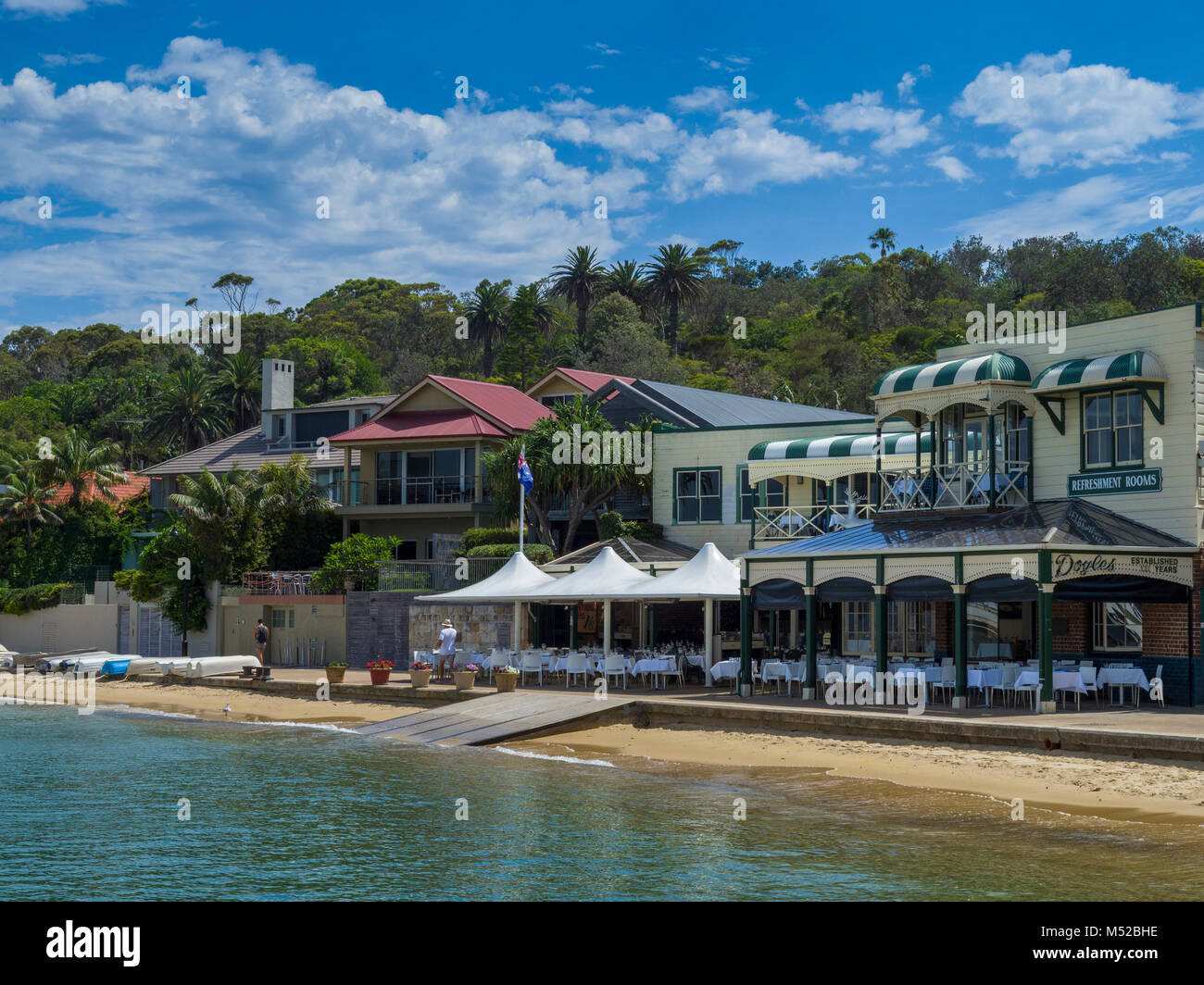 Die Außenseite des Doyles am Strand Restaurant, Watsons Bay, Sydney, New South Wales, Australien. Stockfoto