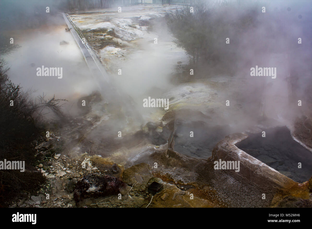 Hot Thermal Pool Badewanne Stockfoto