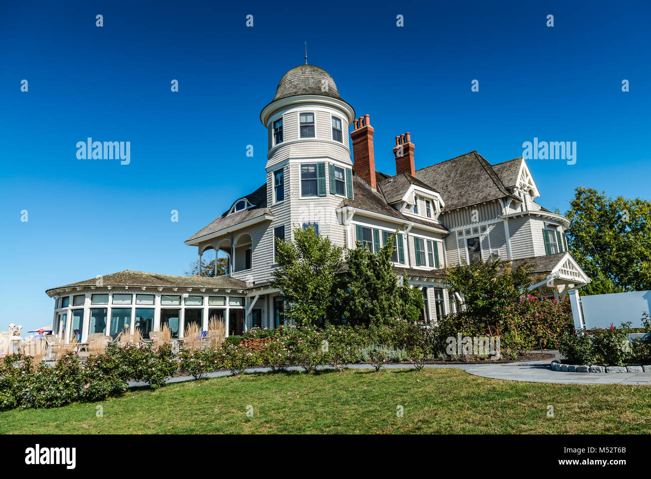 Castle Hill Inn, ein Wahrzeichen viktorianischen Herrenhaus auf 40 Waterfront morgen in Newport, Rhode Island. Stockfoto