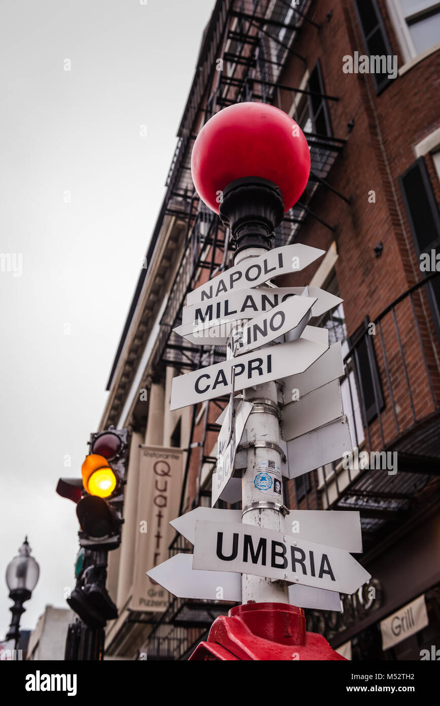 Schild am Hanover Street, mit Straßen für italienische Städte benannt, in der Nähe von Boston, Massachusetts, USA. Stockfoto