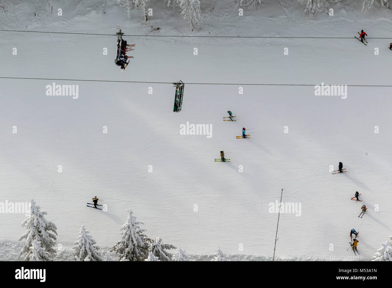 Luftaufnahme, Skilift, Winter in Winterberg, Winterberg, Sauerland, Schnee, Hochsauerlandkreis, HSK, Nordrhein-Westfalen, Deutschland, Europa, Winterberg Stockfoto